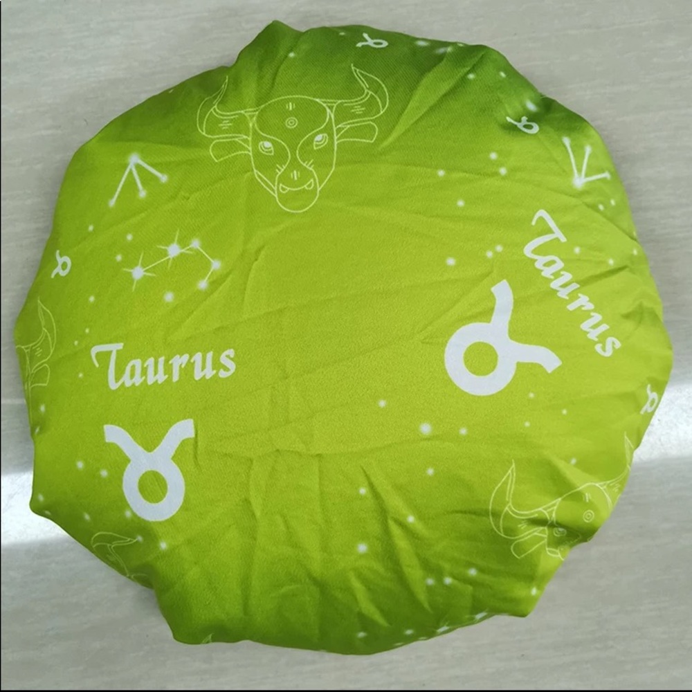 Taurus Bonnet one size fits all